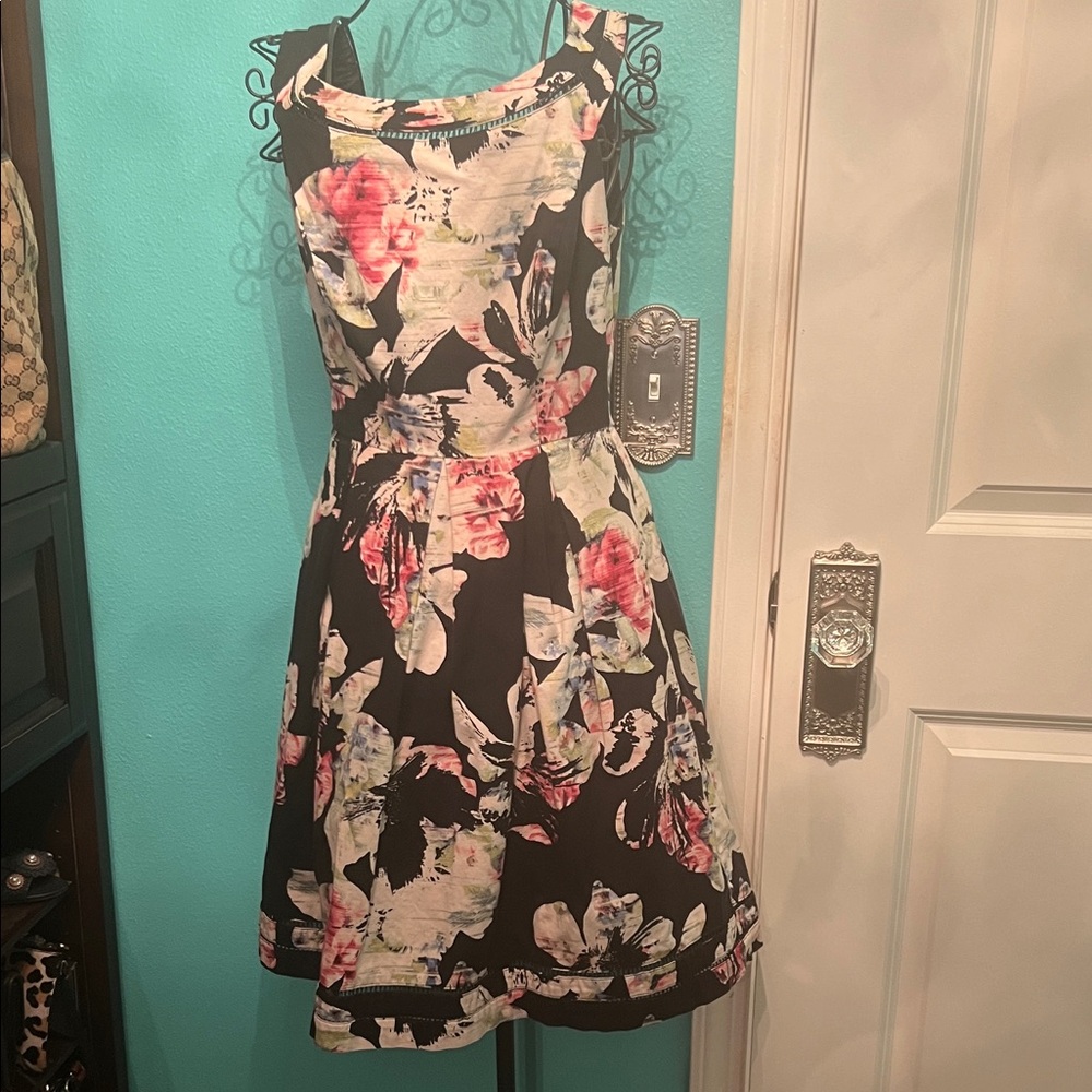 White House Black Market Black Floral Midi Dress